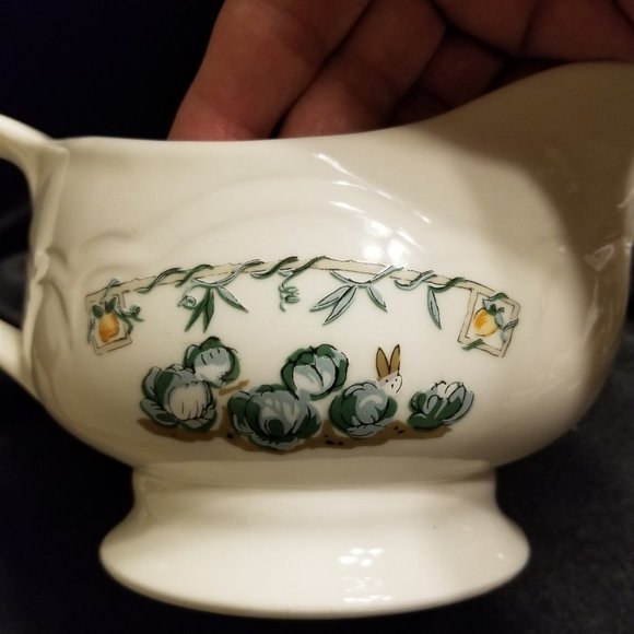Vintage Pfaltzgraff Apple Valley Gravy Boat - Picture 4 of 6